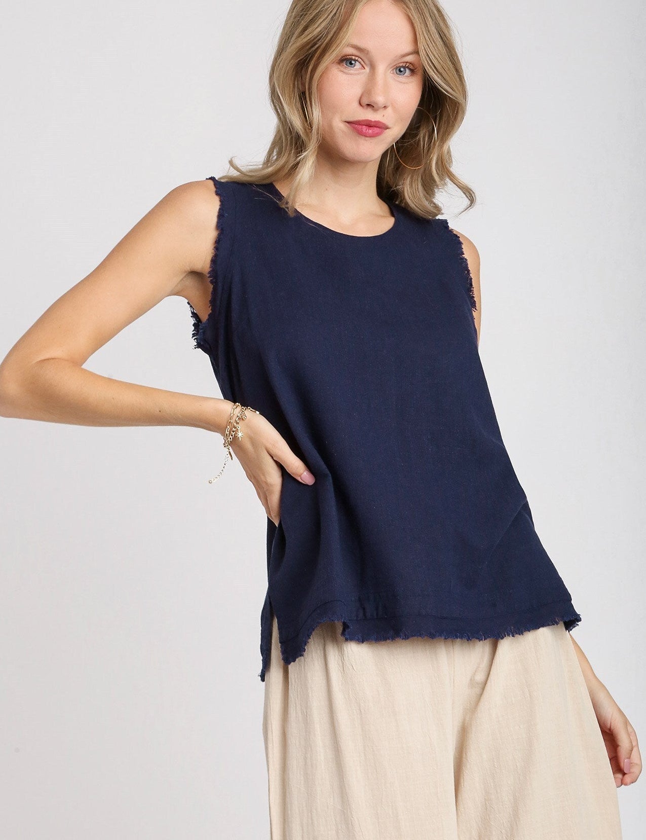 Linen Frayed Edge Sleeveless Top