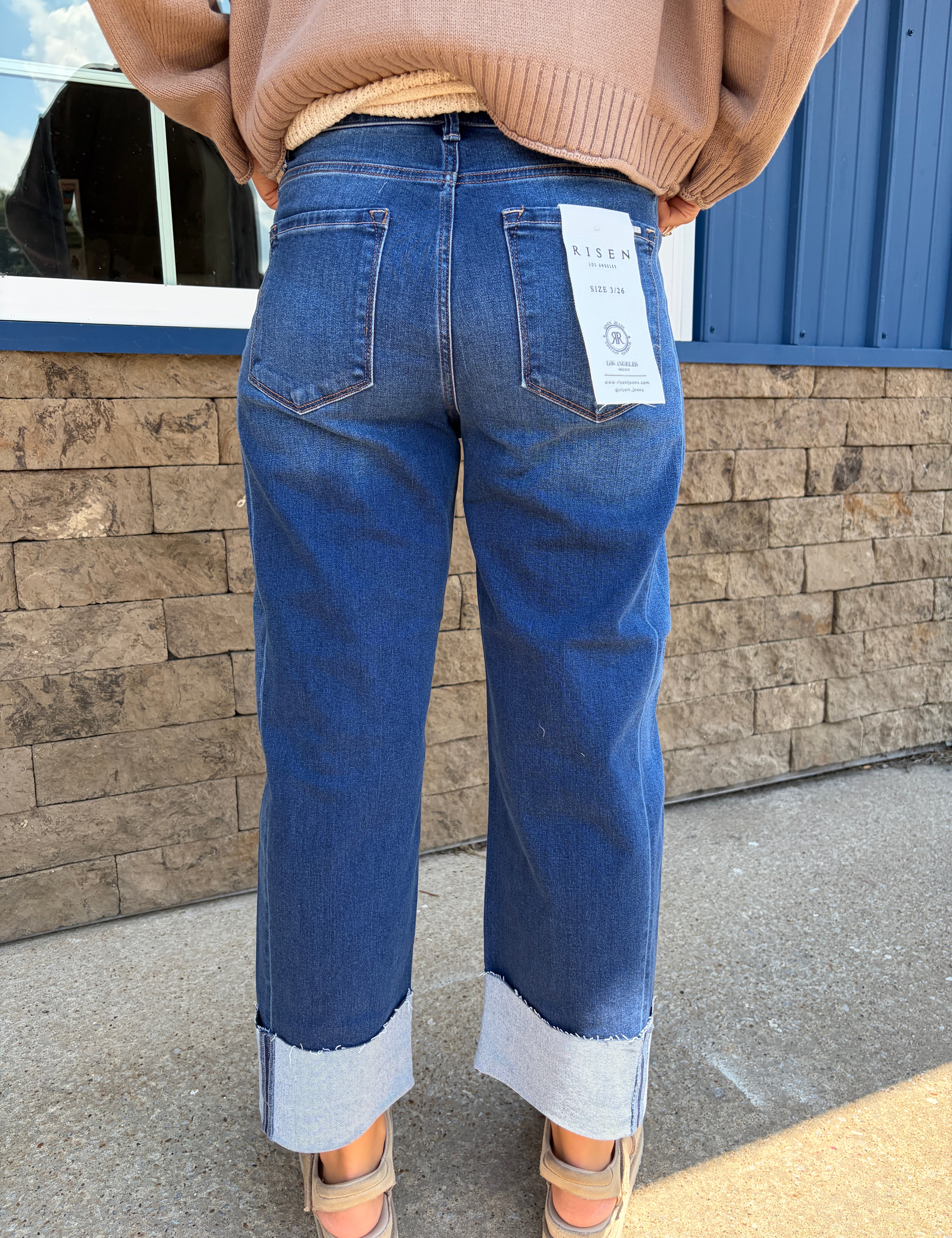 Risen Crop Barrel Jeans