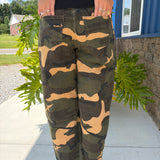 Baggy Fit Mid Rise Camouflage Jeans