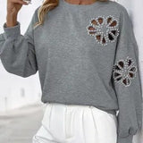 Open Flower Design with Pearls Sweatshirt