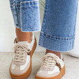 Corky's Pop-Off Sneaker