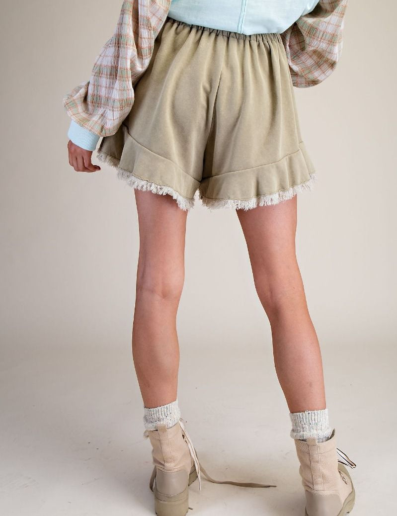 Ruffled Bottom Washed Short Pants