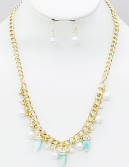 Antler Tusk Horn Pearl Clustered Necklace Set